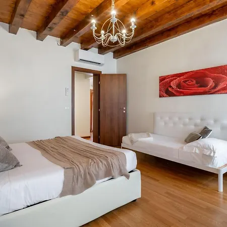 Design Palace Apartment By Wonderful Italy Venice Exterior photo