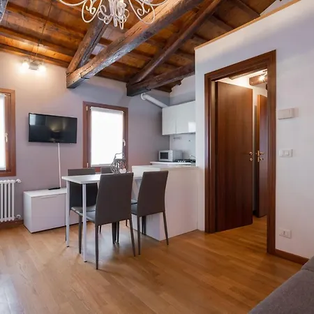 Design Palace Apartment By Wonderful Italy Venice Exterior photo